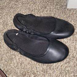 Womens Black Flats