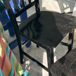 4 Black Barstools