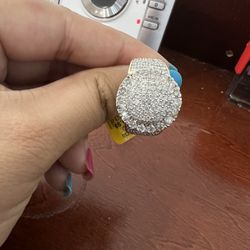 10k Gold Real Diamond Ring For A Good Price!! 3.63ctw Diamonds!!