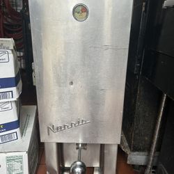 Comercial Milk Dispenser 