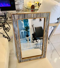 🪞✨ Decorative Wall Mirror – Rustic & Modern Style ✨🪞