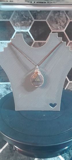 Amethyst Round Pendant 