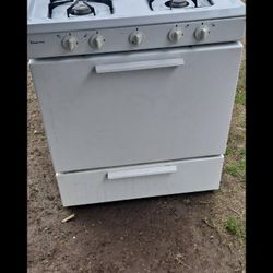 Gas Stove Brand Magic Chef Everything Works 