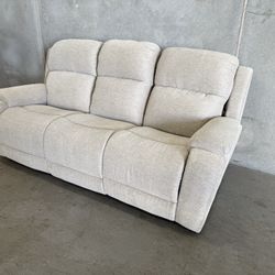 La z Boy Reclining Sofa Cream
