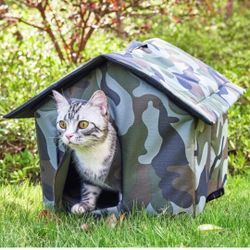 CAT / PET SHELTER * WATERPROOF* OUTDOOR* CAT NEVER WENT IN IT* READ DESCRIPTION