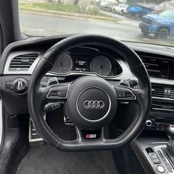 Audi S4 Flat Bottom Steering Wheel B8.5 S5