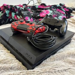 PS4 With Controller And Long  Charger
