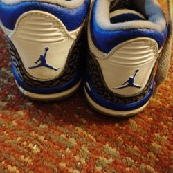 KIDS SNEAKERS WHOLE BAG $30