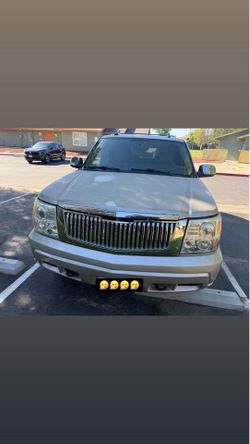 2005 Cadillac Escalade