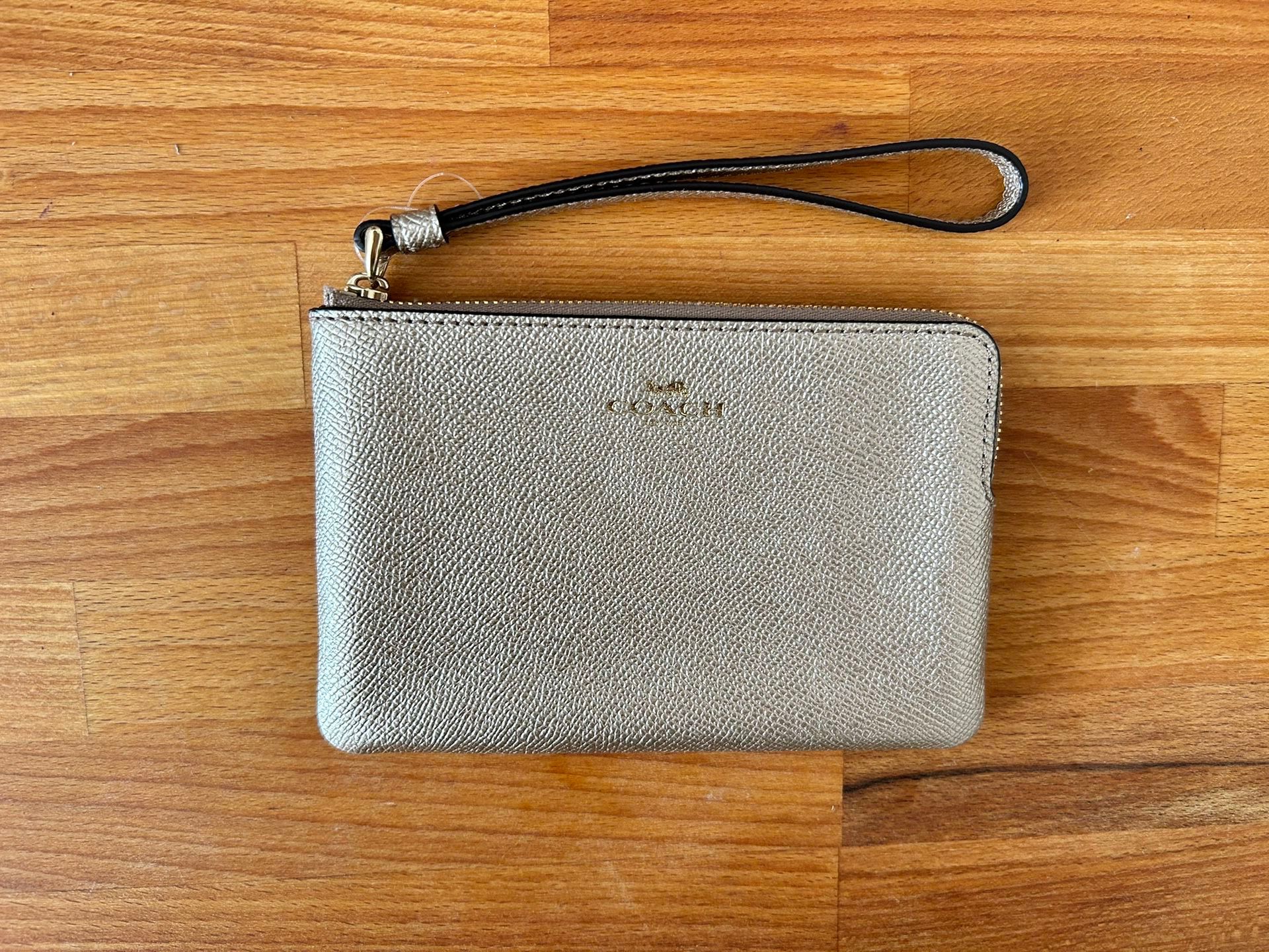 Coach Corner Zip Wristlet
