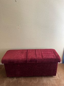 Upholstered hope chest