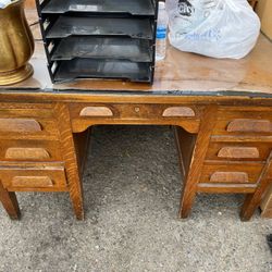 Free Desk