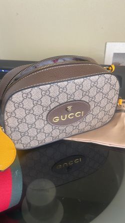 Authentic Vintage Gucci GG Monogram Supreme Saddle Accordion Shoulder Bag  for Sale in Acworth, GA - OfferUp