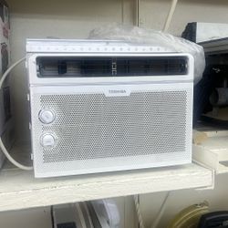 Toshiba Window Air Conditioner 