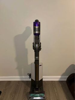 Shark PowerDetec Cordless Vacuum Clean and Empty System