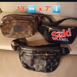 ♥️♥️  VARIETY OF FANNY PACKS.  BRAND NEW 