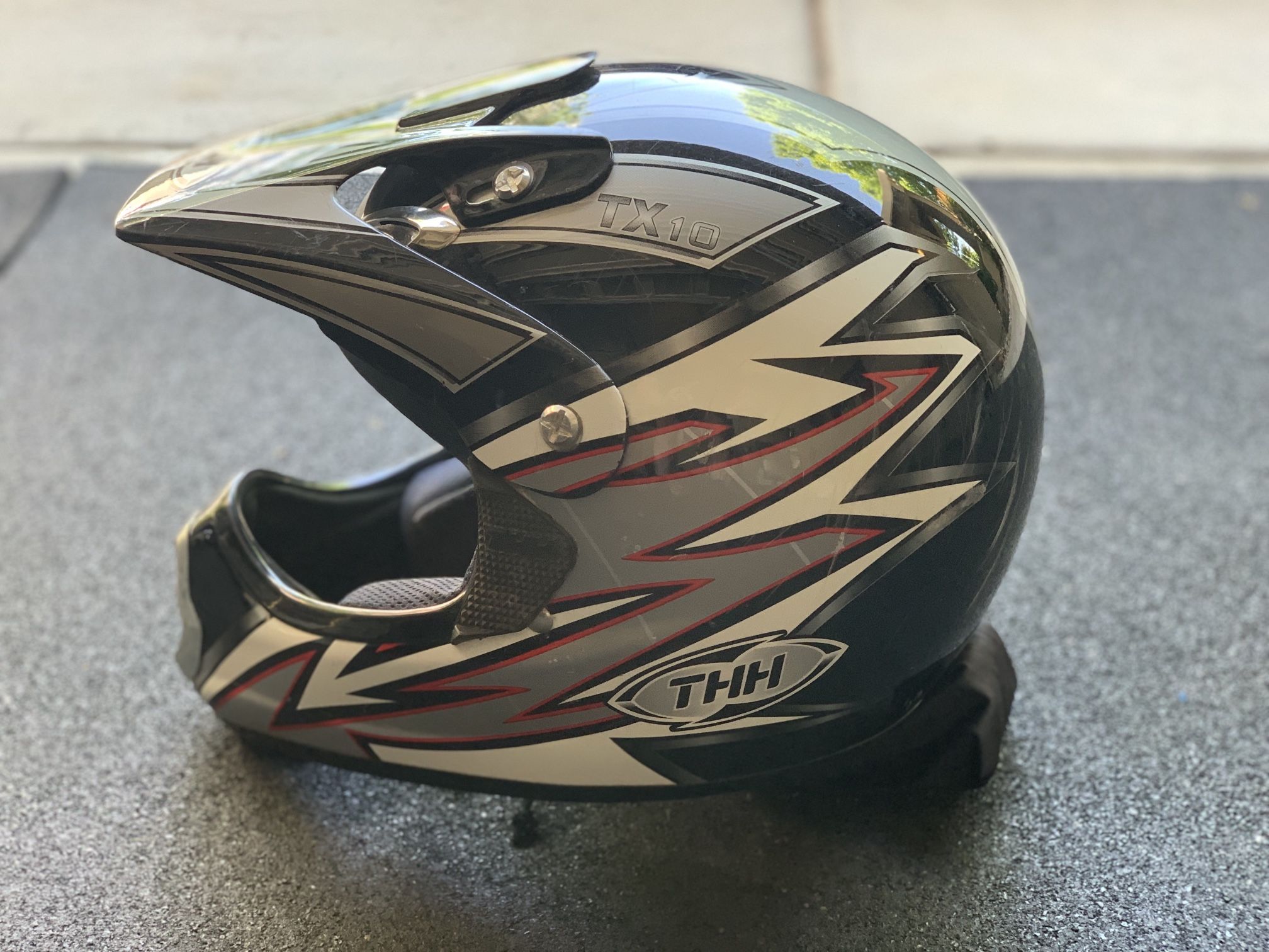 THH Moto Helmet