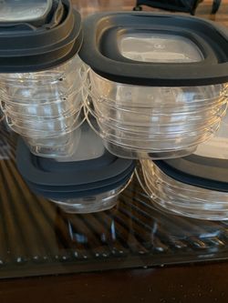 Plastic Container Sets ! 