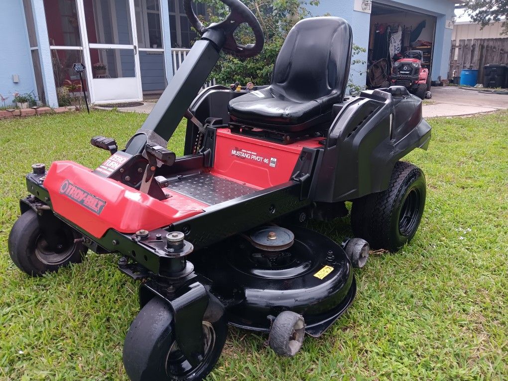 Zero Turn Riding Mower