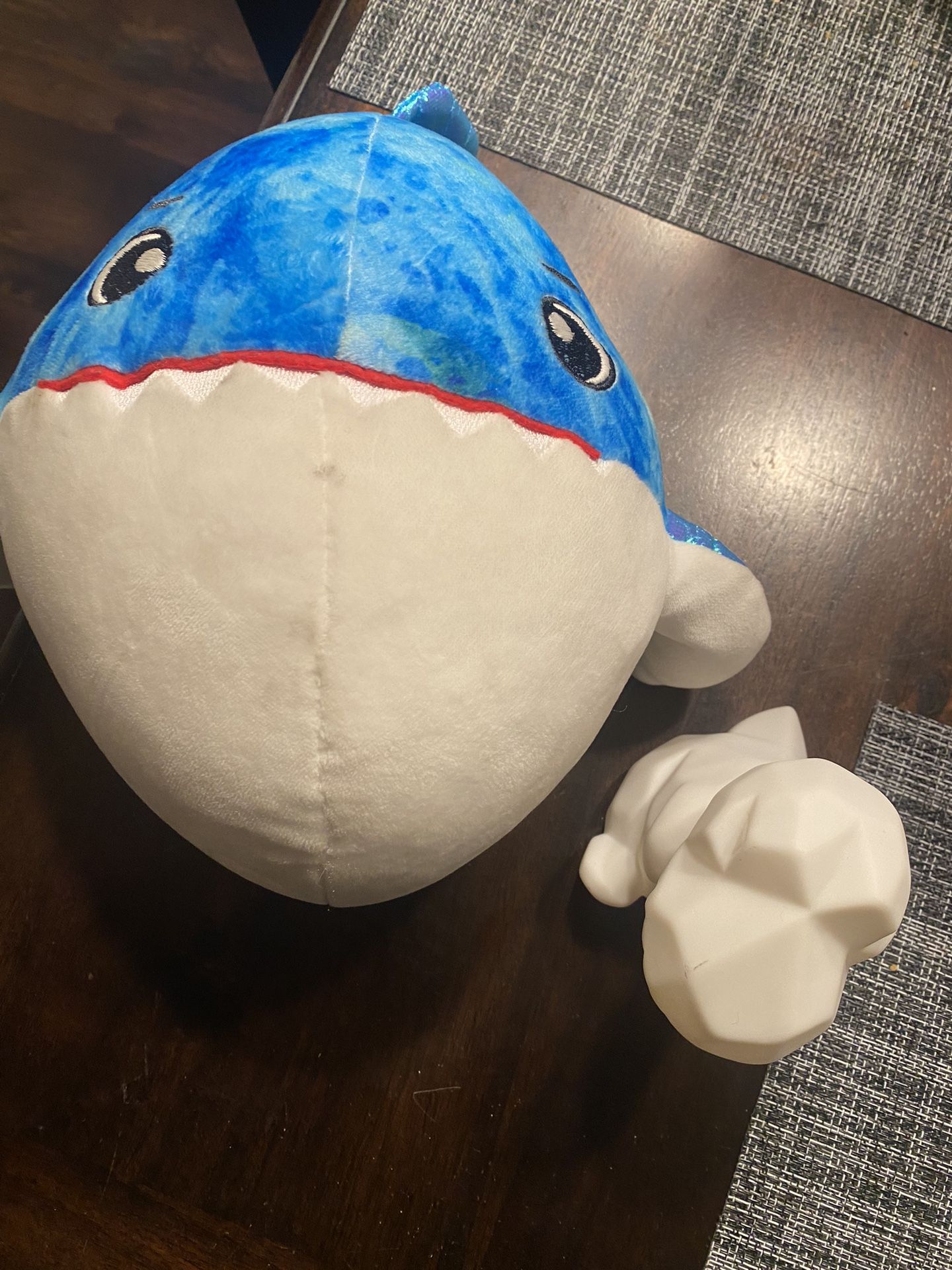 Stuffed Animal And Dinosaur Night Light