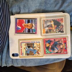 4 Card Lot Brett Favre Star Rookie, Troy Aikman No.1 Pick, Randy Jonson Rated Rookie, Pete Rose Topps In Action