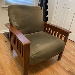 Accent Chair 