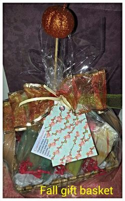 Fall xmas gift baskets filled with natural soaps and products