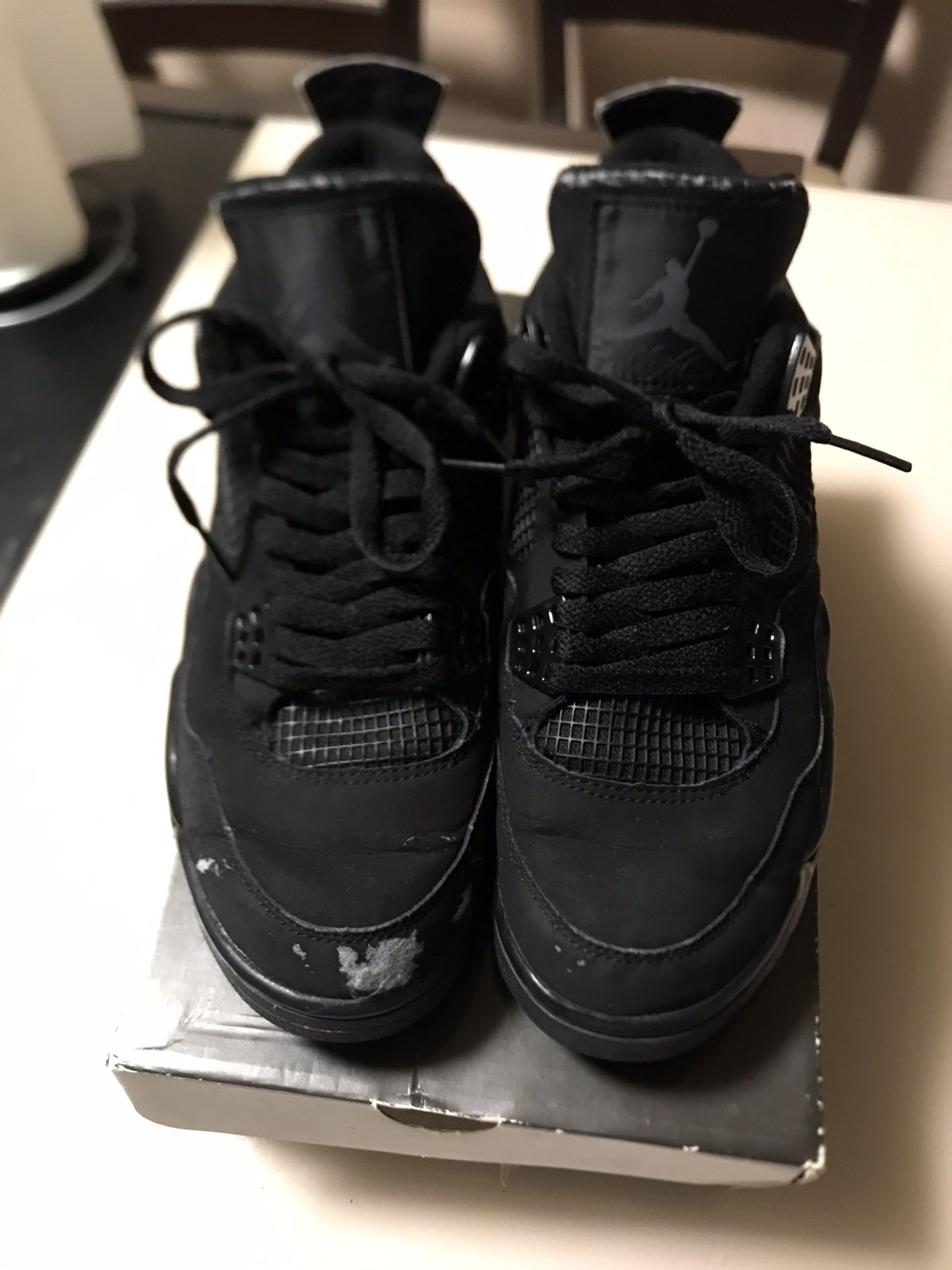 2006 black cat 4s
