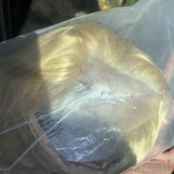 Tuneful 613 Blonde Body Wave Wig