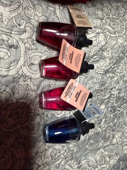 Bath and body wall flowers