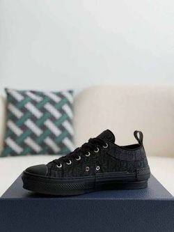 dior shoes