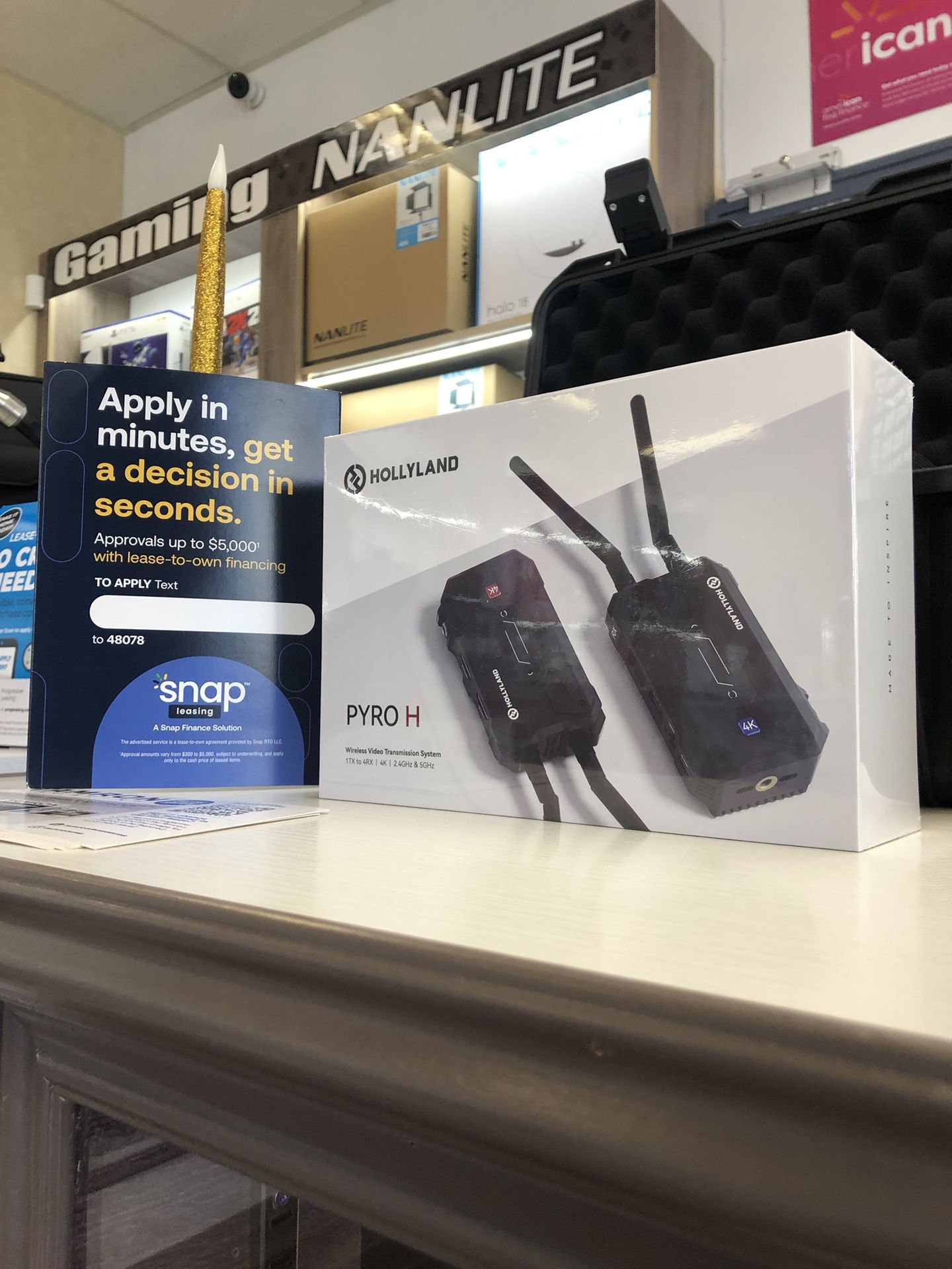 Hollyland Pyro H Wireless Video Transmission System (Located In Downey, CA)