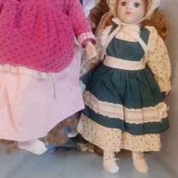 Heritage Dolls
Heritage Porcelain Wind-up Musical Dolls. All 8 for $20 or $5 each.