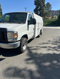 Ford E-Series Cutaway Service Utility Van