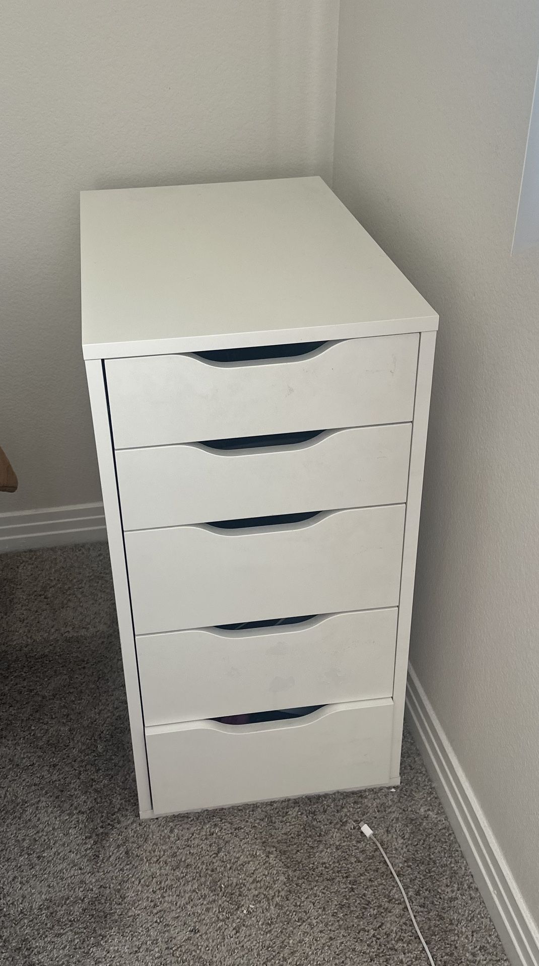 2 IKEA Alex Drawers 