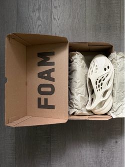 Yeezy Foam Runner “ Sand ”