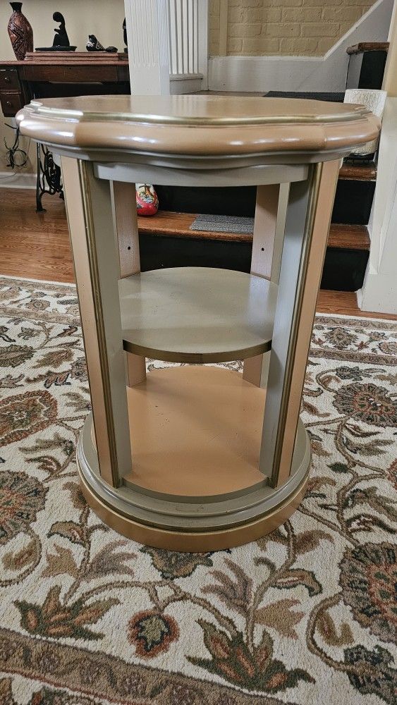Wooden Assesory Table