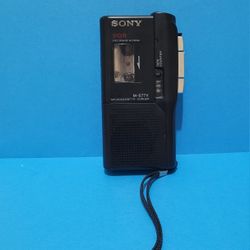 Sony VOR Microcassette Corder M-677V Voice Operated Recorder PARTS/REPAIR. 