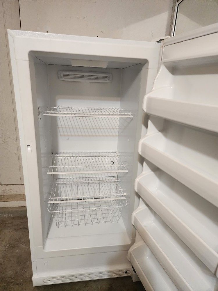 13 Cubic Ft Kenmore Freezer