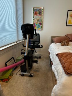 XTERRA Recumbent Exercise Bike – Excellent Condition!
