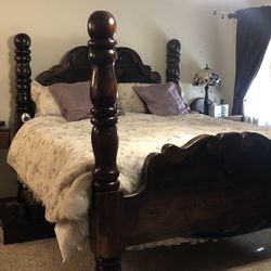 King Bedroom Solid Wood Frame, Two Step Stools, Two End Tables And Matching Mirror 