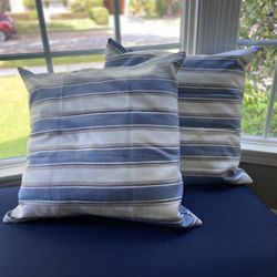 Throw Pillows