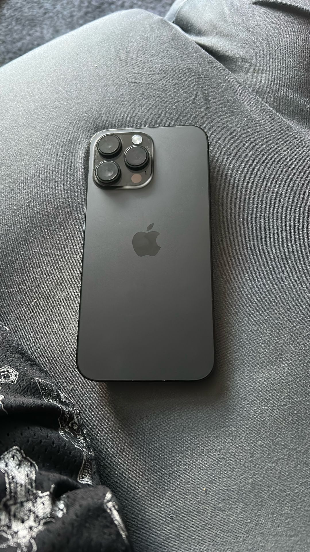 Excellent Condition ATT 14 Pro MAX 512gb