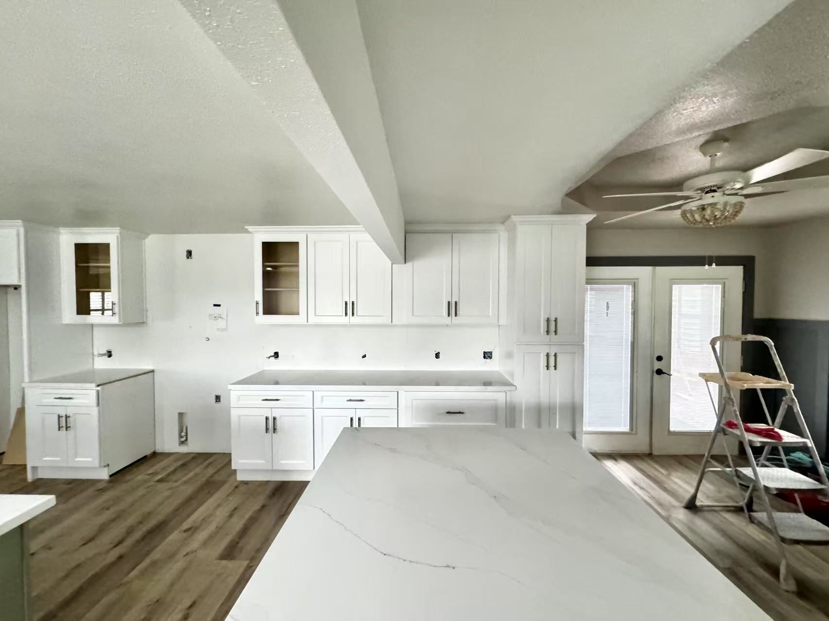 🚨On Sale Now! Kitchen Island countertop Calacatte Silkroad (Batch2) Promotion Limited Time Only🚨