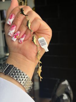 14K DOLPHIN BRACELET