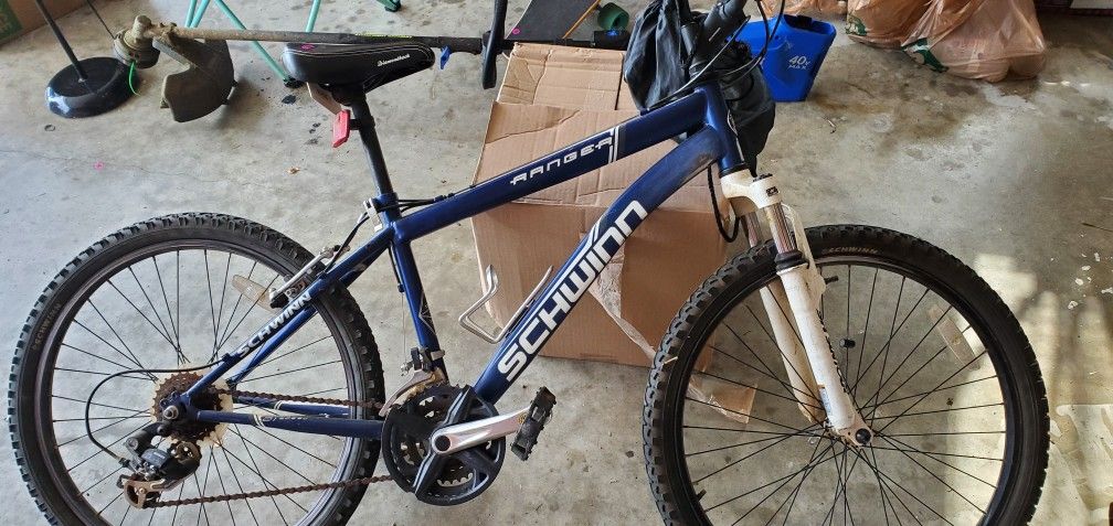 SCHWINN RANGER MOUNTAIN BIKE CHEAP