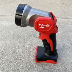 M18 18-Volt  100 Lumens LED Flashlight