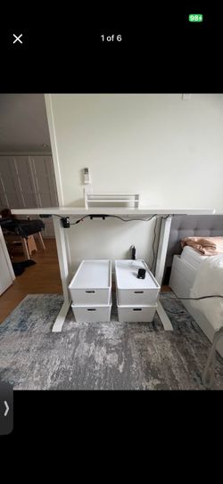 FlexiSpot Standing Desk 48 x 30, White, Electric