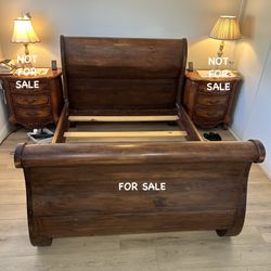 Full - Queen sleigh bedframe. Solid Indonesian hardwood headboard & footboard