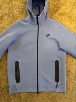 Nike Tech